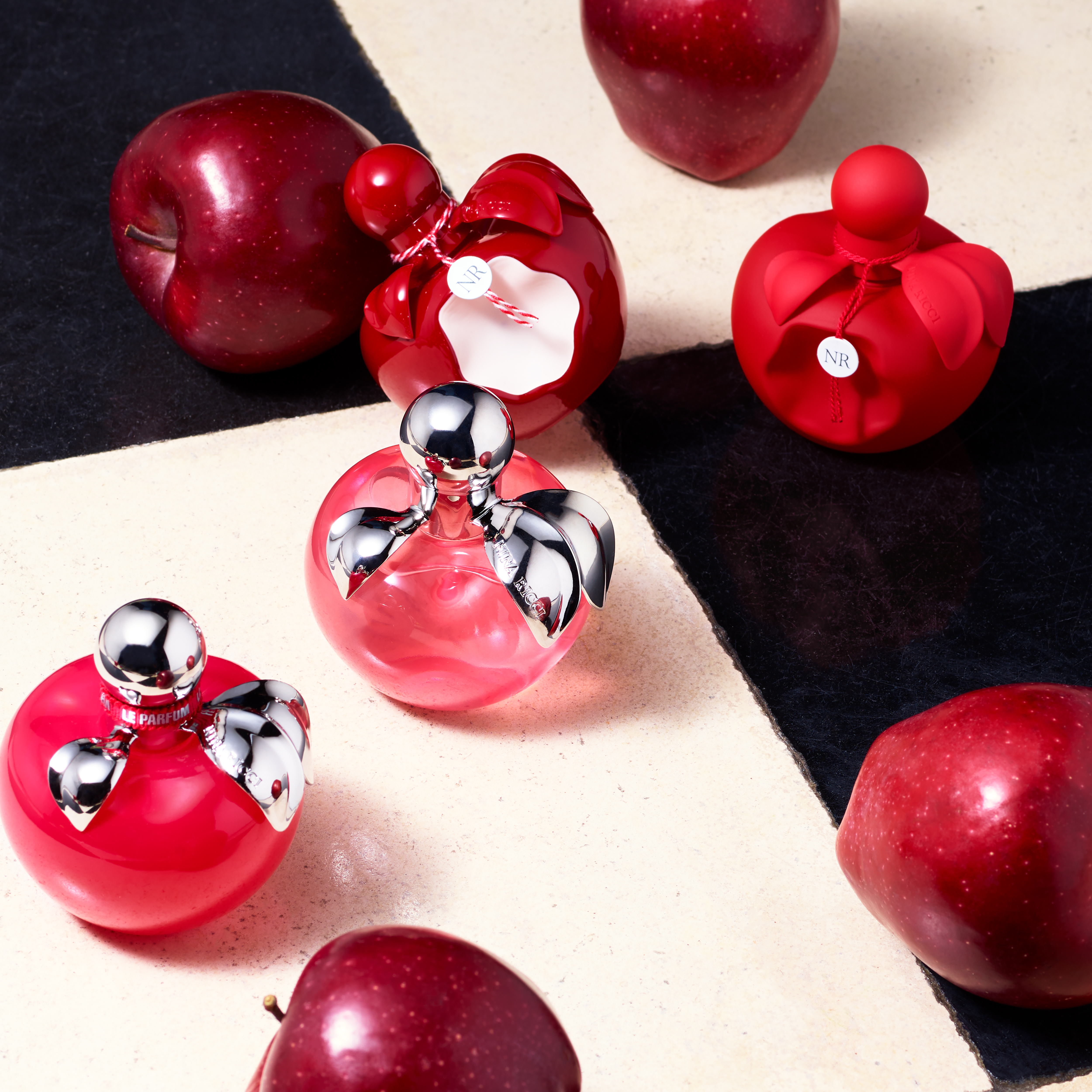 Nina ricci discount red apple perfume